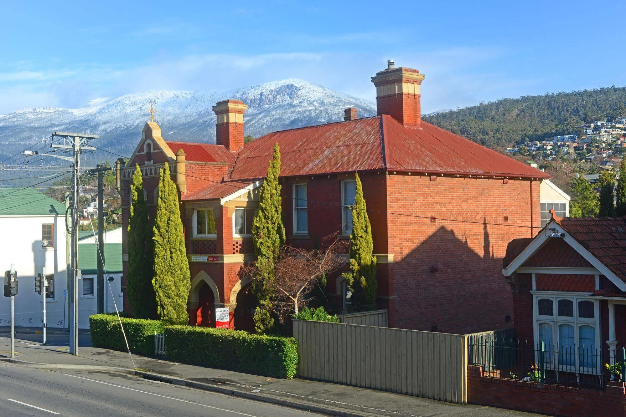 Edinburgh Gallery Bed & Breakfast Hobart Exterior photo