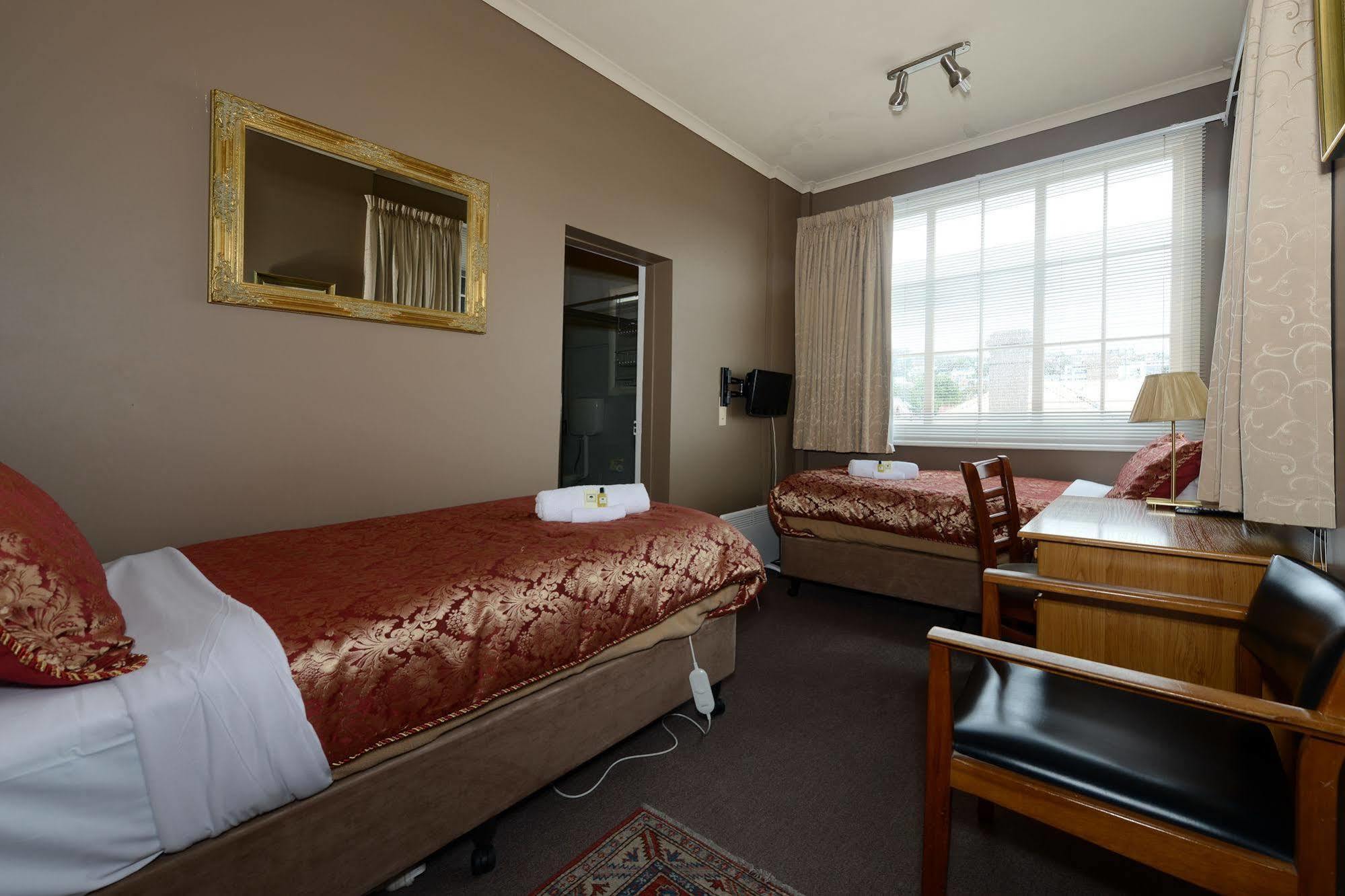 Edinburgh Gallery Bed & Breakfast Hobart Exterior photo